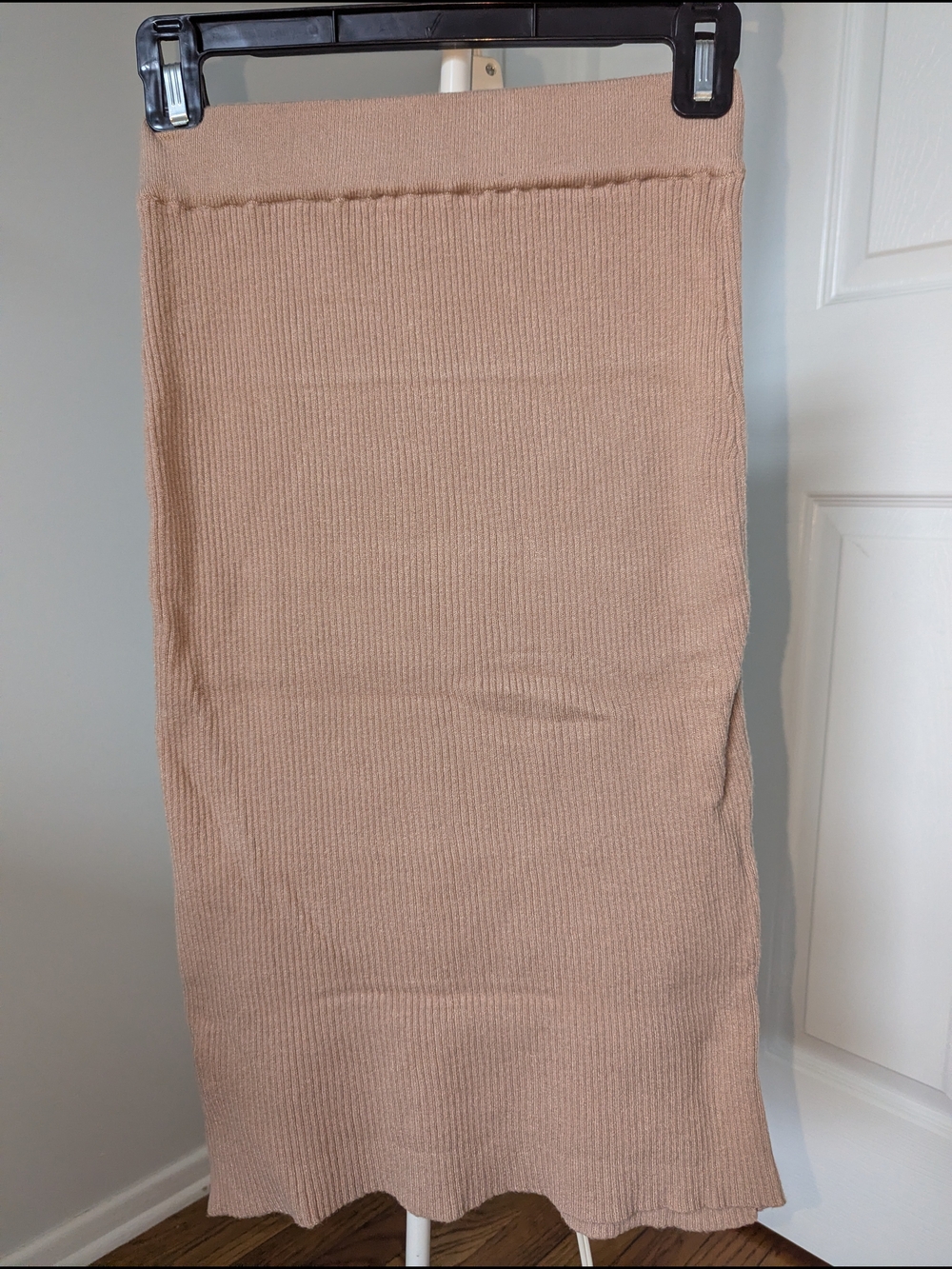 Beige Ribbed Knit Skirt